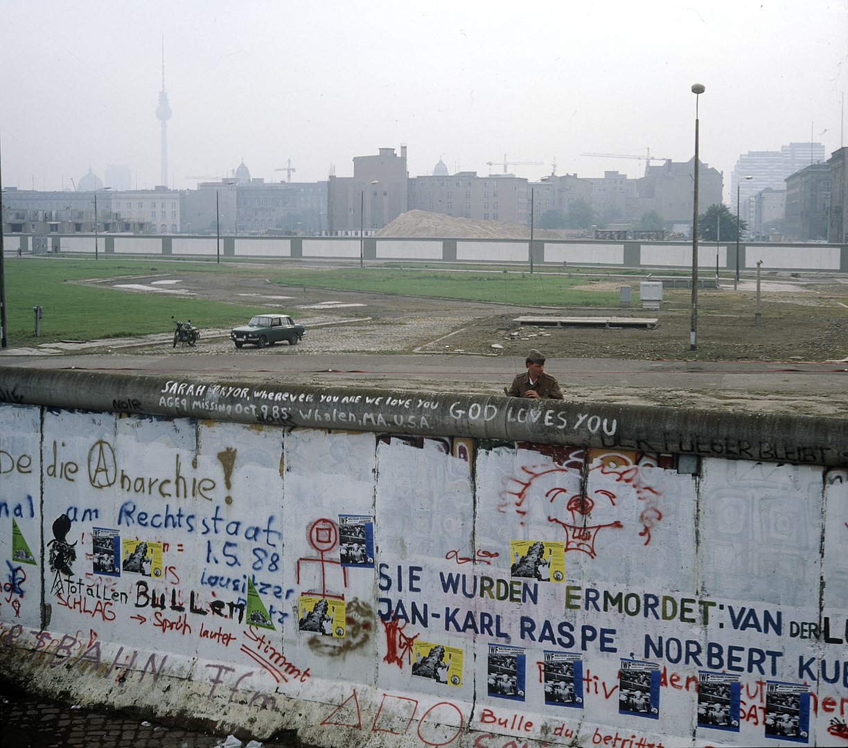 The Berlin Wall and the rise of nationalism